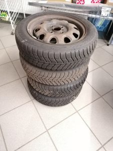 R14 155/65 75T matador nordica disk opel 6mm 4ks cena za kus i s diskem 300,-